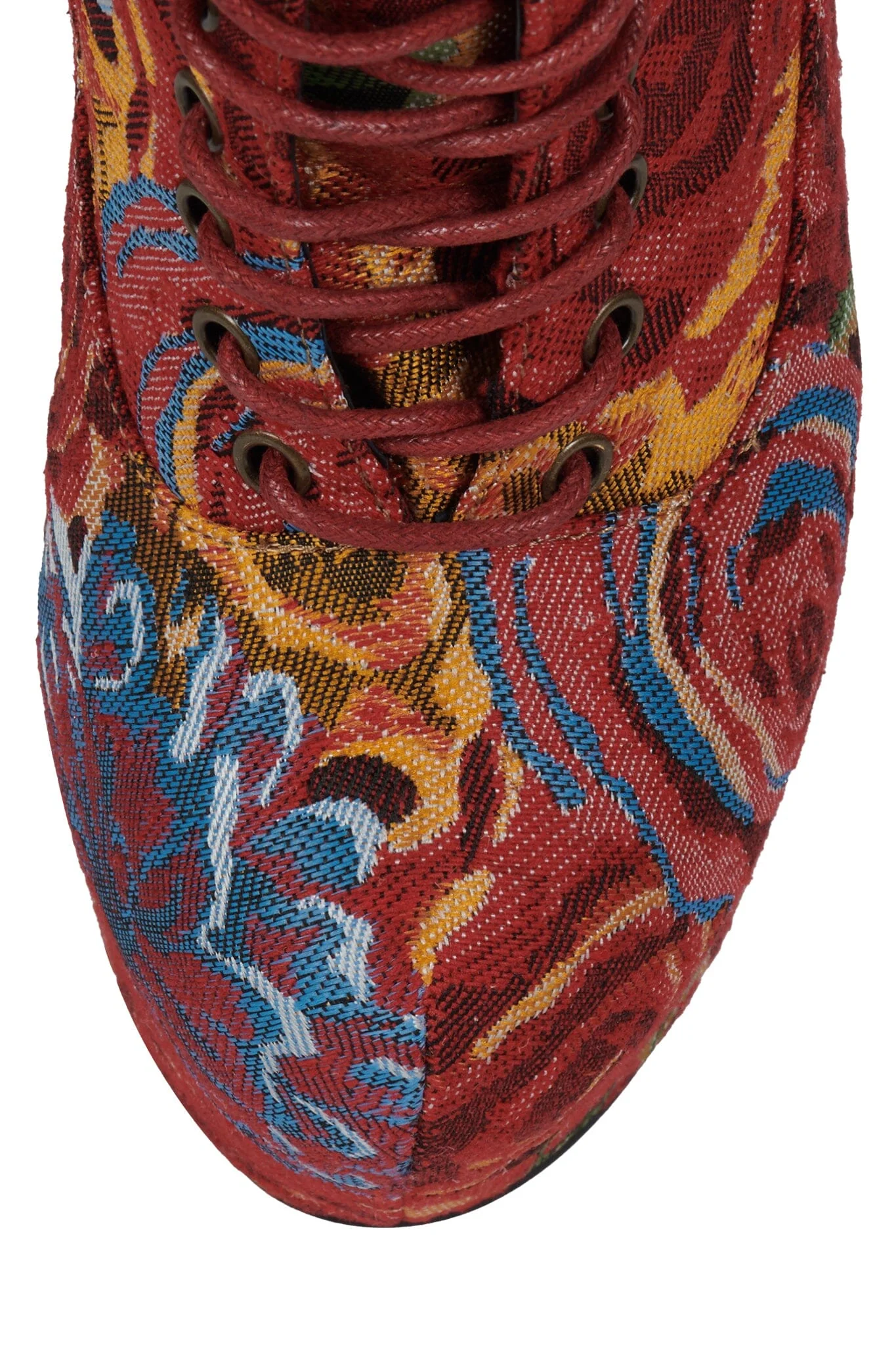 DAMSEL - Image 12
