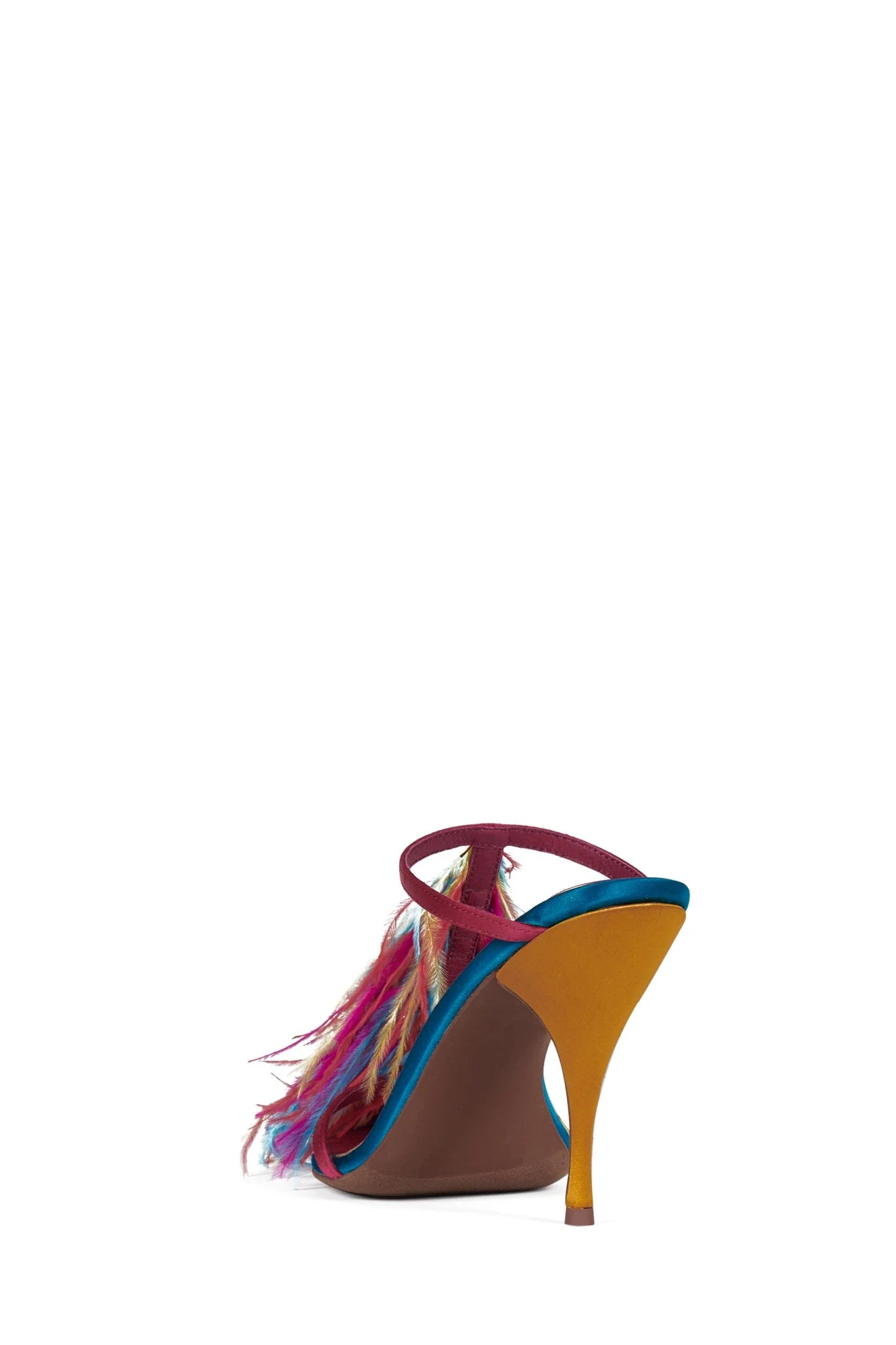 PLUMA - Image 7